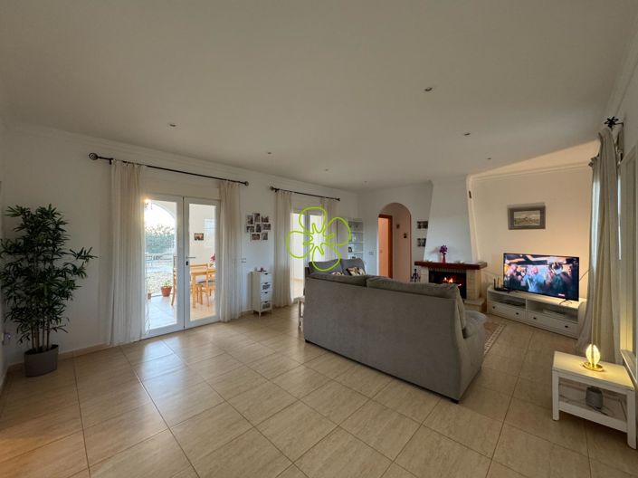 Image No.13-3 Bed Villa for sale