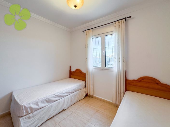 Image No.13-3 Bed Villa for sale