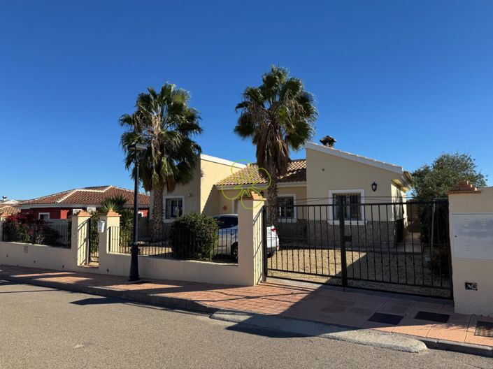 Image No.2-3 Bed Villa for sale