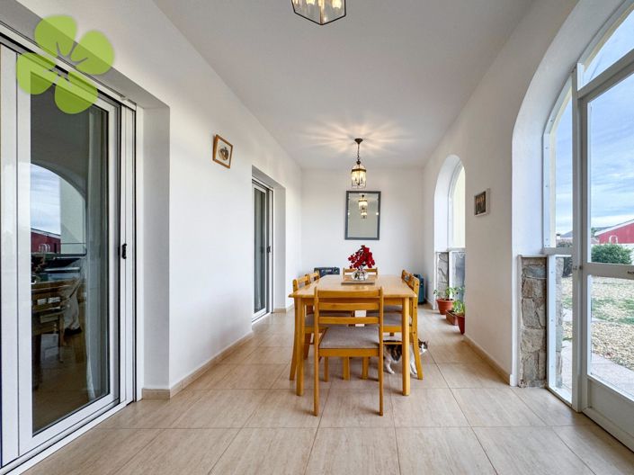 Image No.6-3 Bed Villa for sale