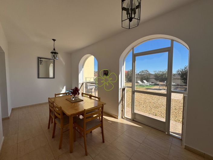 Image No.9-3 Bed Villa for sale