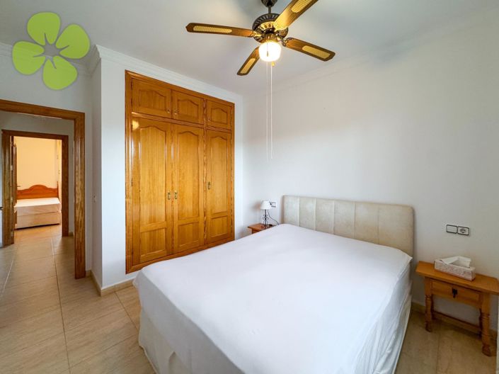 Image No.9-3 Bed Villa for sale