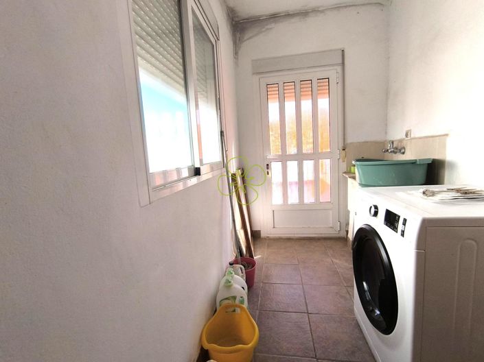 Image No.3-6 Bed Village House for sale