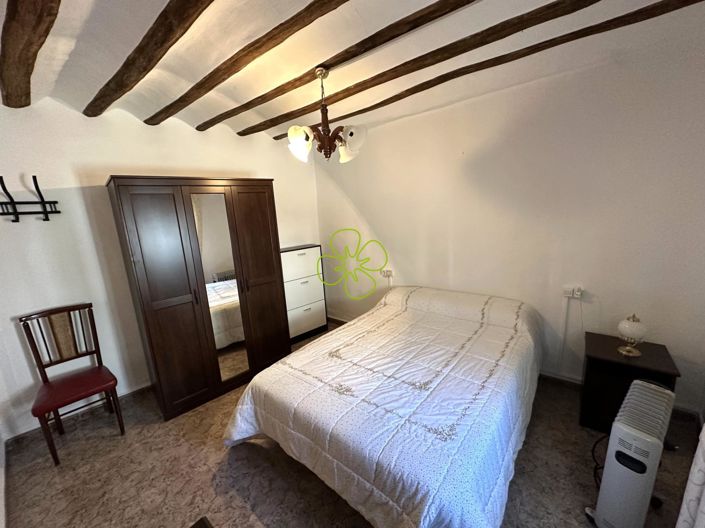 Image No.20-4 Bed Village House for sale