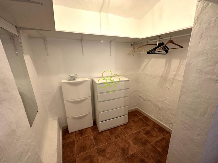 Image No.29-4 Bed Village House for sale