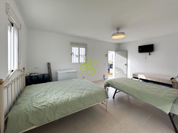 Image No.25-4 Bed Villa for sale