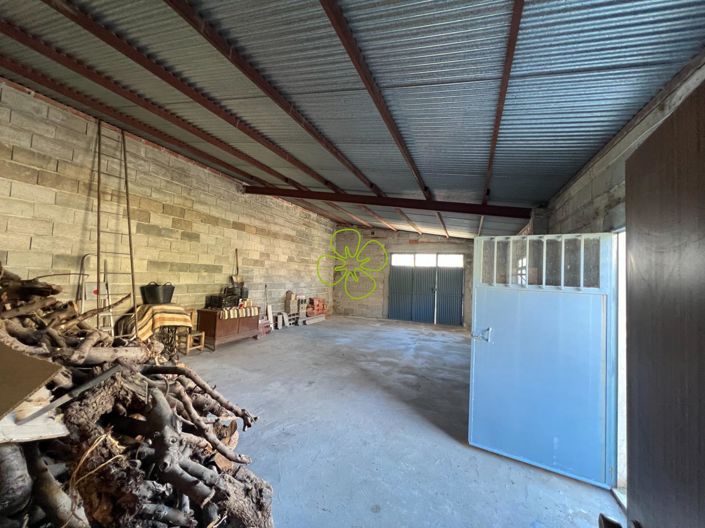 Image No.22-4 Bed Village House for sale