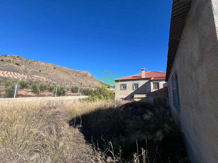 Image No.25-4 Bed Village House for sale