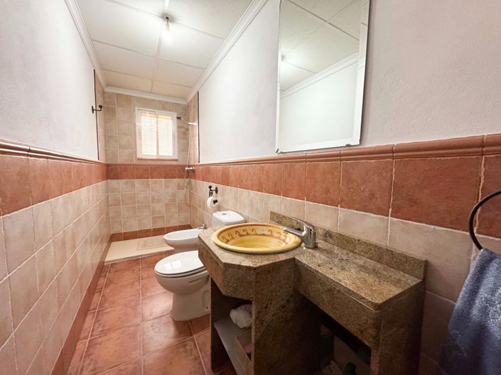 Image No.15-2 Bed Villa for sale