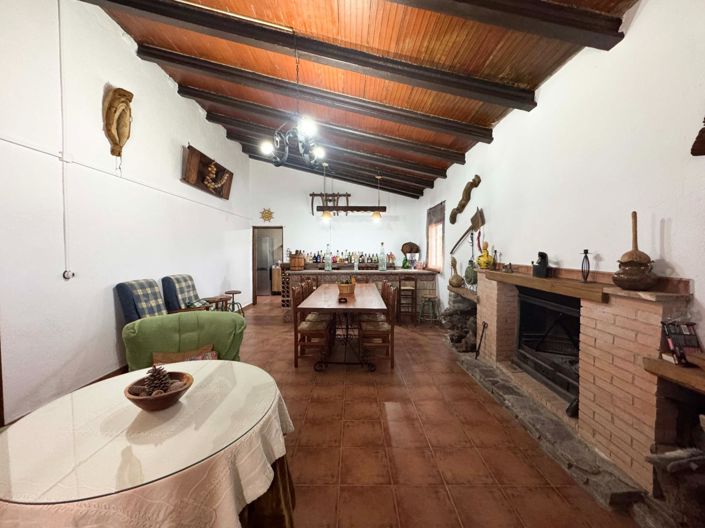 Image No.3-2 Bed Villa for sale