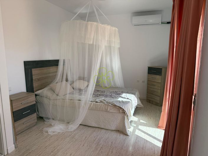 Image No.21-4 Bed Villa for sale