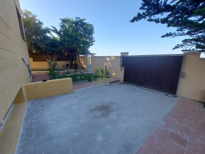 Image No.3-4 Bed Villa for sale