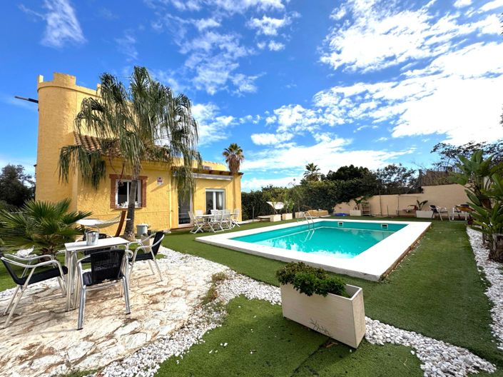 Image No.30-4 Bed Villa for sale