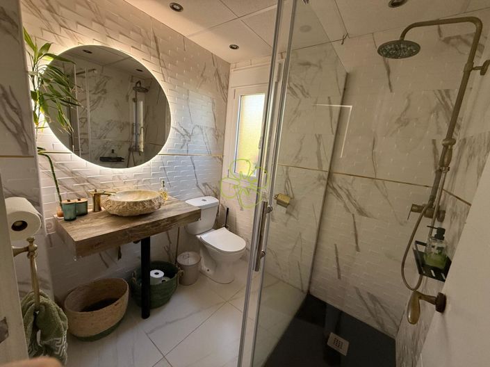 Image No.8-4 Bed Villa for sale