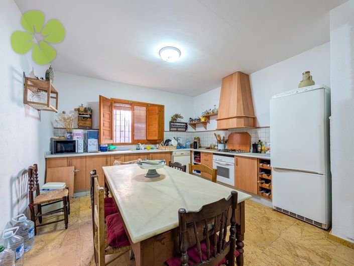 Image No.10-4 Bed Cortijo for sale