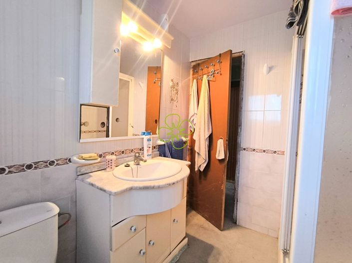 Image No.6-4 Bed Cortijo for sale