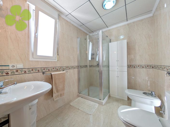 Image No.16-3 Bed Villa for sale