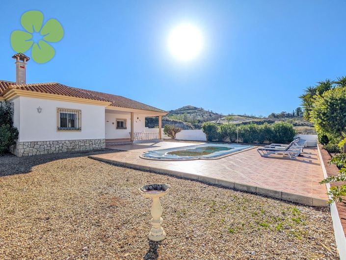 Image No.19-3 Bed Villa for sale