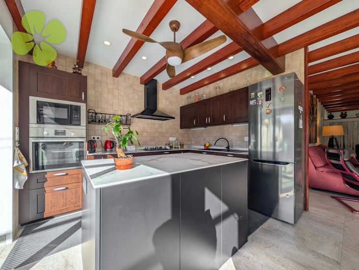 Image No.8-3 Bed Village House for sale