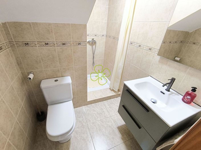 Image No.11-3 Bed Duplex for sale