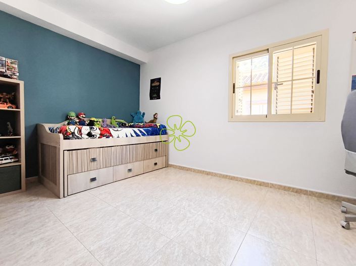 Image No.14-3 Bed Duplex for sale