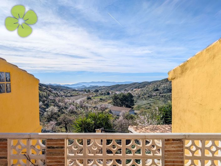 Image No.19-3 Bed Country House for sale