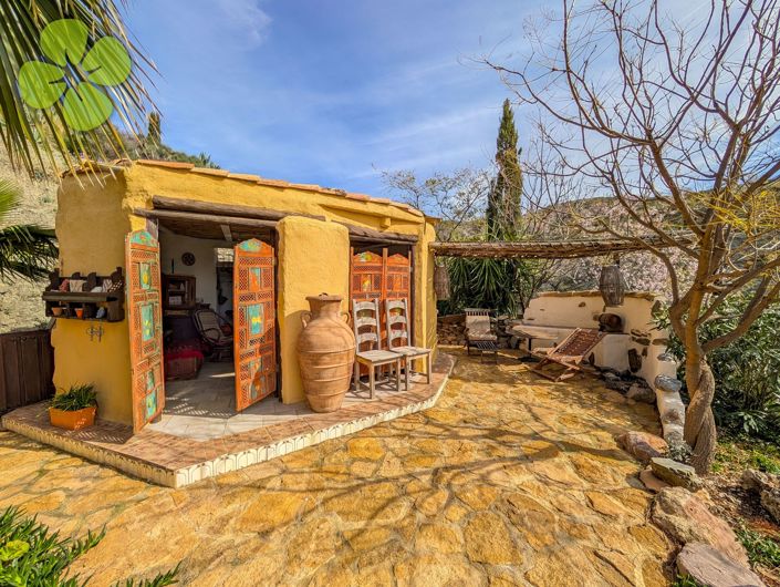 Image No.27-3 Bed Country House for sale