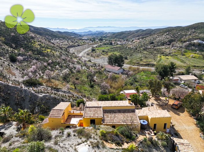 Image No.31-3 Bed Country House for sale