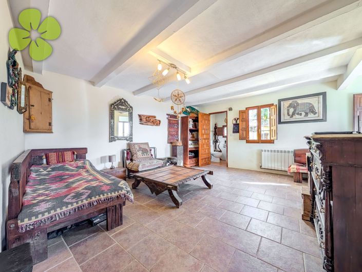 Image No.9-3 Bed Country House for sale