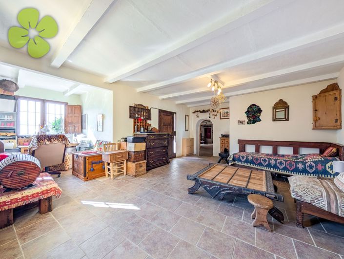 Image No.9-3 Bed Country House for sale