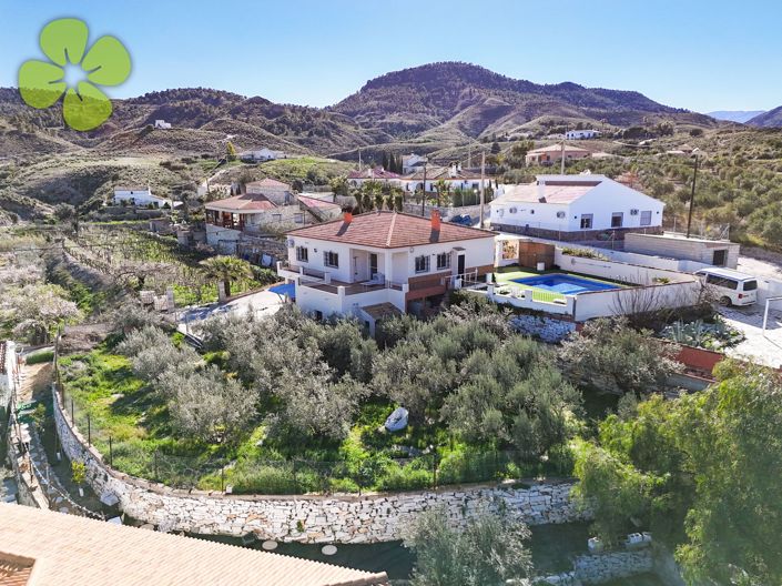 Image No.26-3 Bed Villa for sale