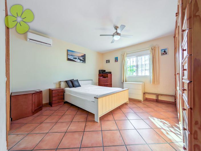 Image No.9-3 Bed Villa for sale