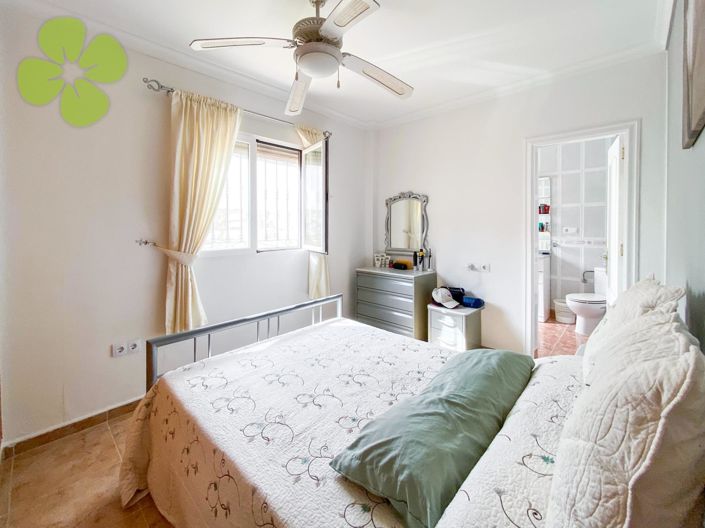 Image No.11-5 Bed Villa for sale