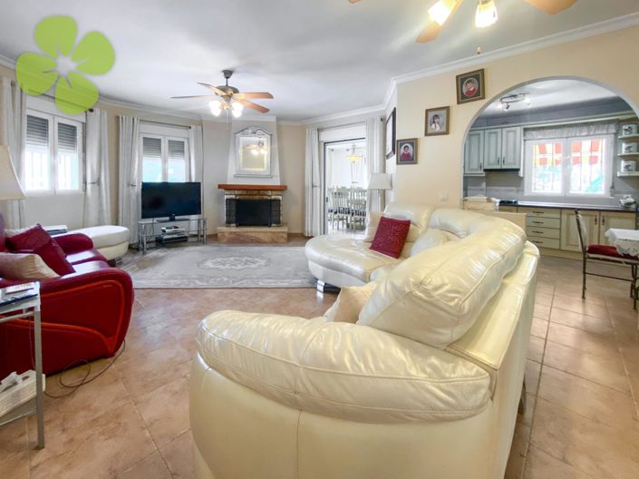 Image No.4-5 Bed Villa for sale