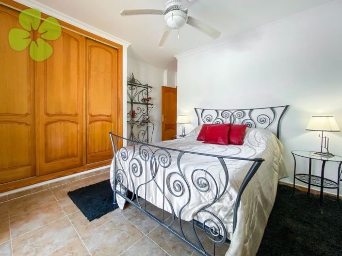 Image No.8-5 Bed Villa for sale