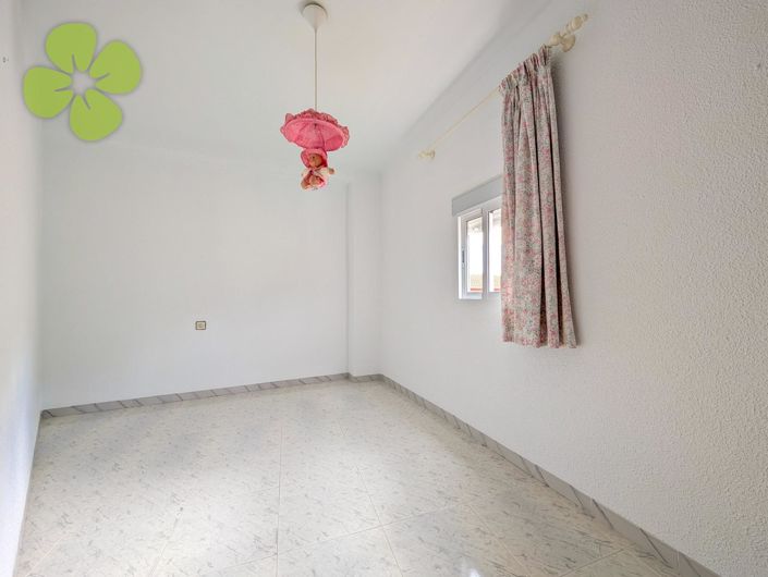 Image No.12-6 Bed Village House for sale