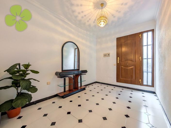 Image No.15-6 Bed Village House for sale