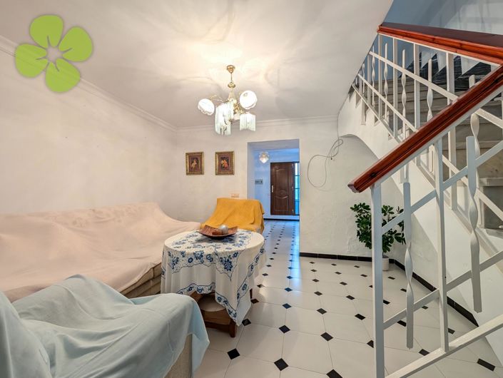 Image No.17-6 Bed Village House for sale