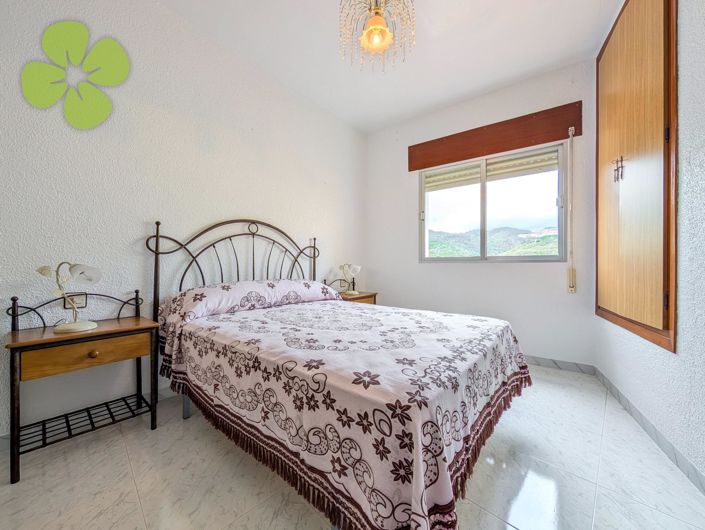 Image No.8-6 Bed Village House for sale