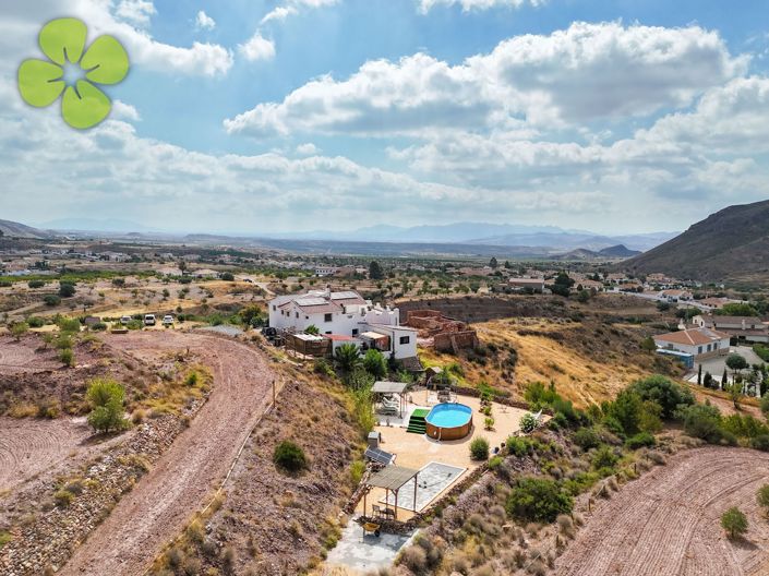 Image No.28-5 Bed Country House for sale