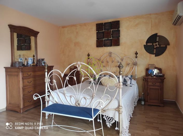 Image No.21-3 Bed Duplex for sale