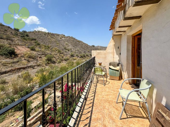 Image No.14-3 Bed Country House for sale