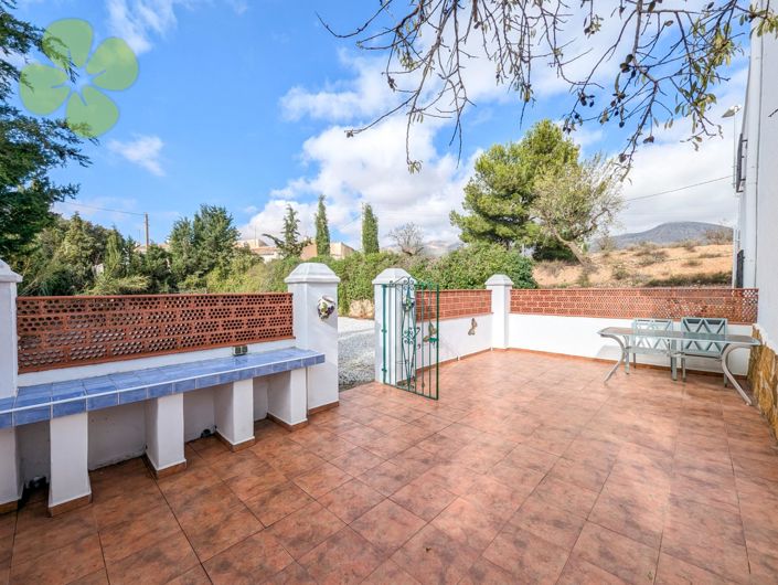 Image No.25-4 Bed Country House for sale