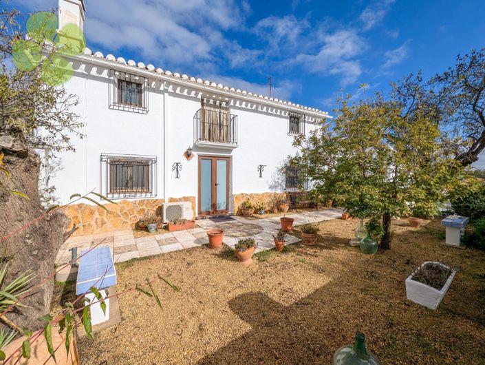 Image No.27-4 Bed Country House for sale