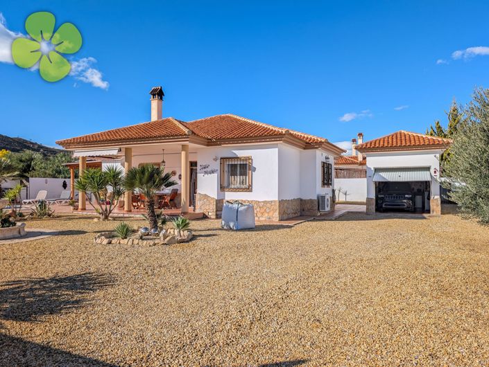 Image No.21-3 Bed Villa for sale