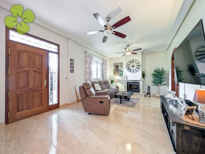 Image No.4-3 Bed Villa for sale