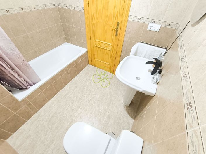 Image No.12-3 Bed Duplex for sale