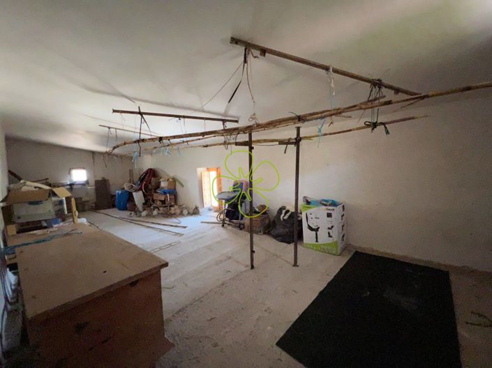 Image No.29-5 Bed Country House for sale