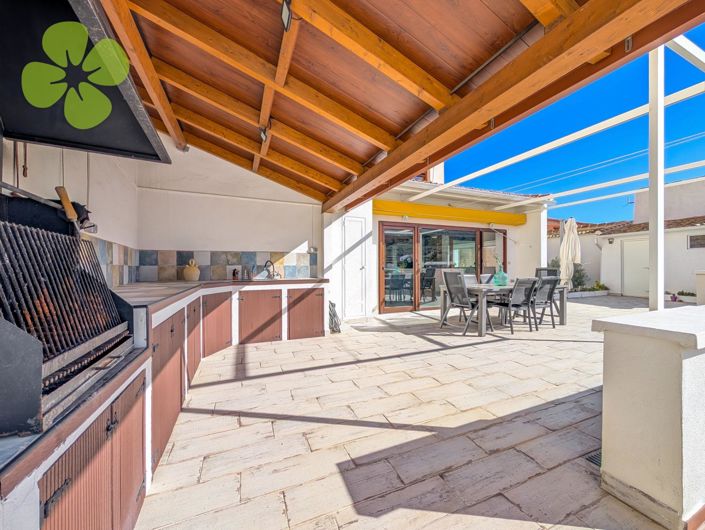 Image No.25-3 Bed Village House for sale