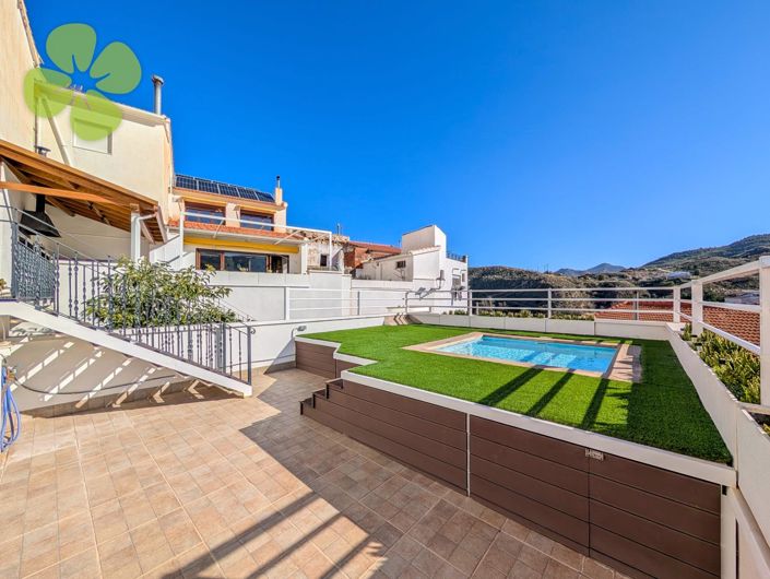 Image No.31-3 Bed Village House for sale